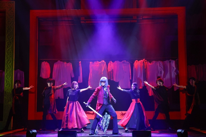 ミュージカル「七色いんこ」©Tezuka Productions/ミュージカル「七色いんこ」製作委員会