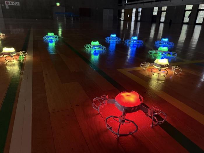 ドローン　イメージ(1)