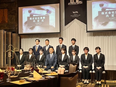 xE2DwX8TuN7oWx2kz3zI.jpeg?w=940&h=940