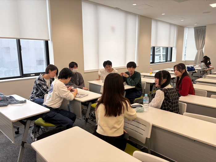 グループ活動の様子①