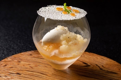 xKpkrdA5fKXxvo1C6hWI.jpg?w=940&h=940