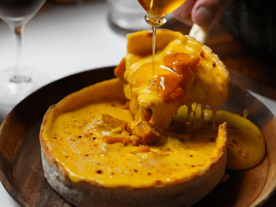 xKuyvVbfcZYWZnuGYIZC.png?w=940&h=940