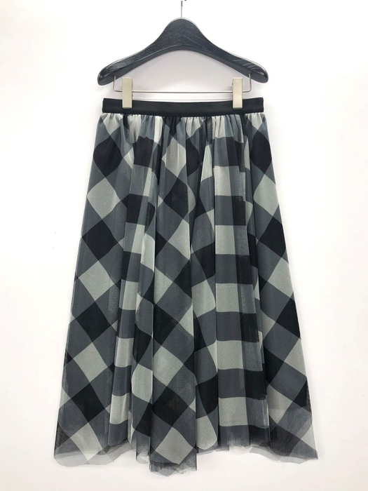 チュールスカート 29,700円(税込)