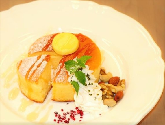 『神代はちみつのホットケーキ』