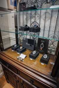 xRXQqfvgjPFWTd2JwRbX.jpg?w=940&h=940