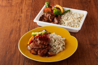 xSzQeISdyX79czOwcwUs.jpg?w=940&h=940