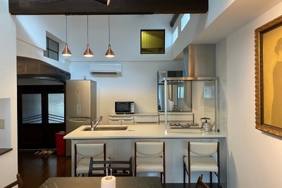 xX5DqmGyzR3JXN7lu0AG.jpg?w=940&h=940