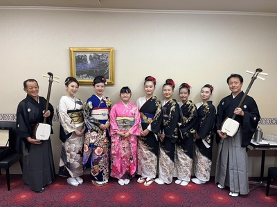 xY9Y8hPsdJft0Q18Npqs.jpg?w=940&h=940