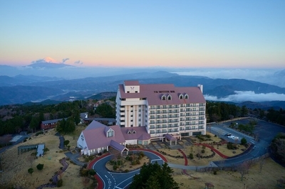 xcViffHfROn3uQjQeHYv.jpg?w=940&h=940