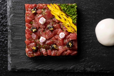 xeoqxuNHrFsRTg7CKyOY.jpg?w=940&h=940