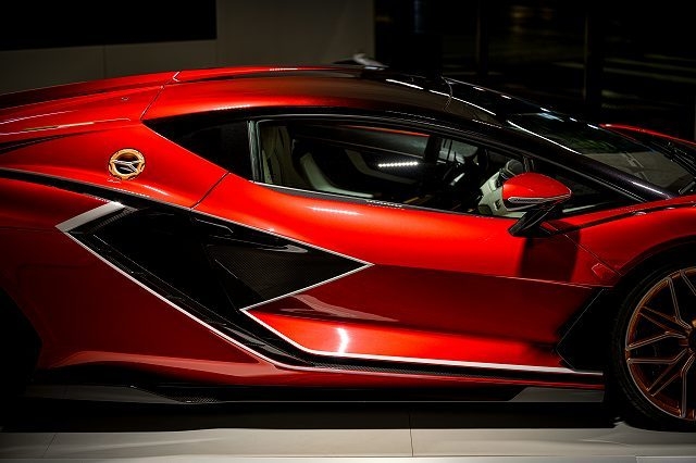 Lamborghini Sian FKP 37 3