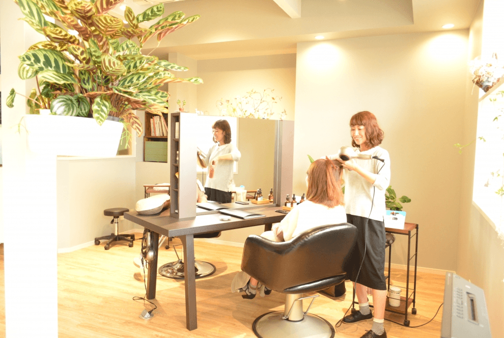 アクセス良好!洗練されたメニューとサービスで美しいスタイルが叶う『time』の情報を駅近ドットコムで公開