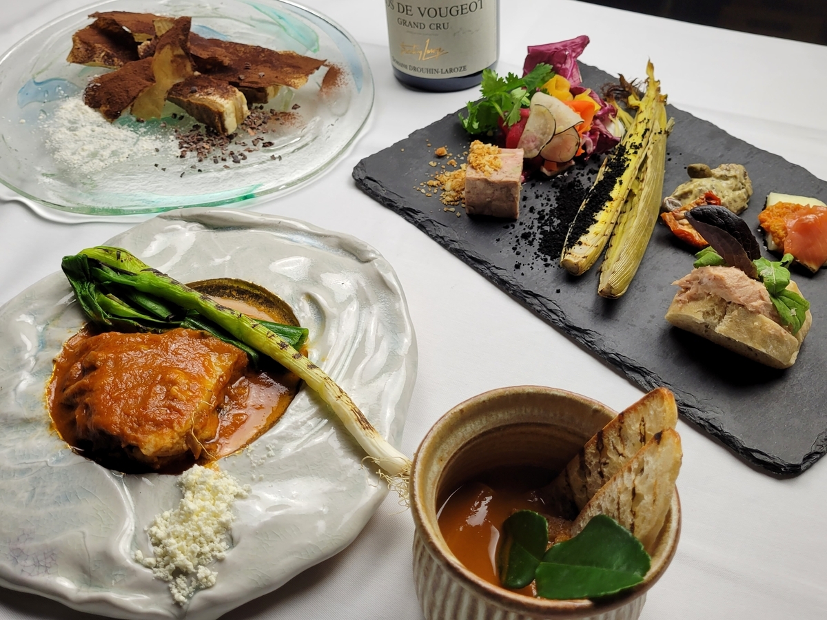 WINE CASA GRECO3号店 クリスマス特別コース 隠れ家レストランで 独創的なフレンチとワインのマリアージュを