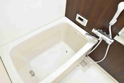 xihcTMPe03KQ1suOZHoI.jpg?w=940&h=940