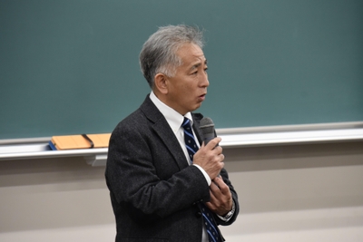 代表世話人の梅田教授