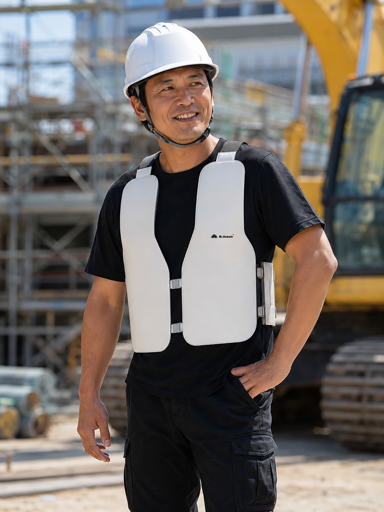 ファン付作業服を着ているのに汗が止まらない。2つの特許技術で体温を直接吸収するアイスベストを使ってみた