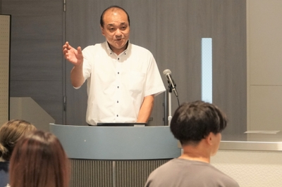 xmnAeSryzPWlRttK3YQA.jpg?w=940&h=940