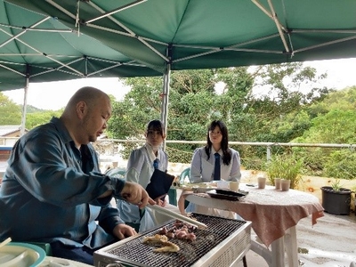 xrnDqA7ZTZU5AIAcGbds.jpg?w=940&h=940