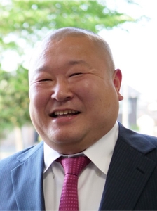 著者：岩本修一