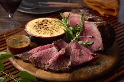 xydR8Xvr17LrAudG0hEx.jpg?w=940&h=940