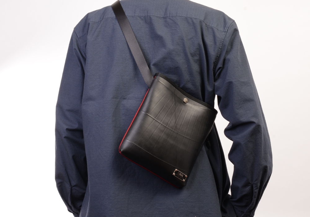 使用イメージ(レッド)