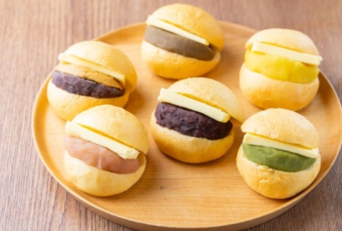 あんバター 280円(写真中央)