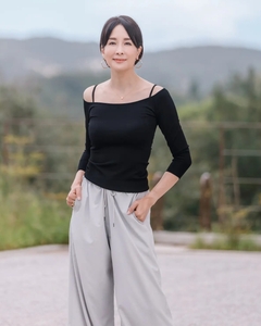 y2n4EAKGd30Jc7PZ14z5.jpg?w=940&h=940