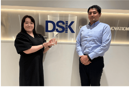 写真左:電算システム Asana カスタマーサクセス 川崎 愛祐美 右:電算システム Asana セールス 足立 未遼