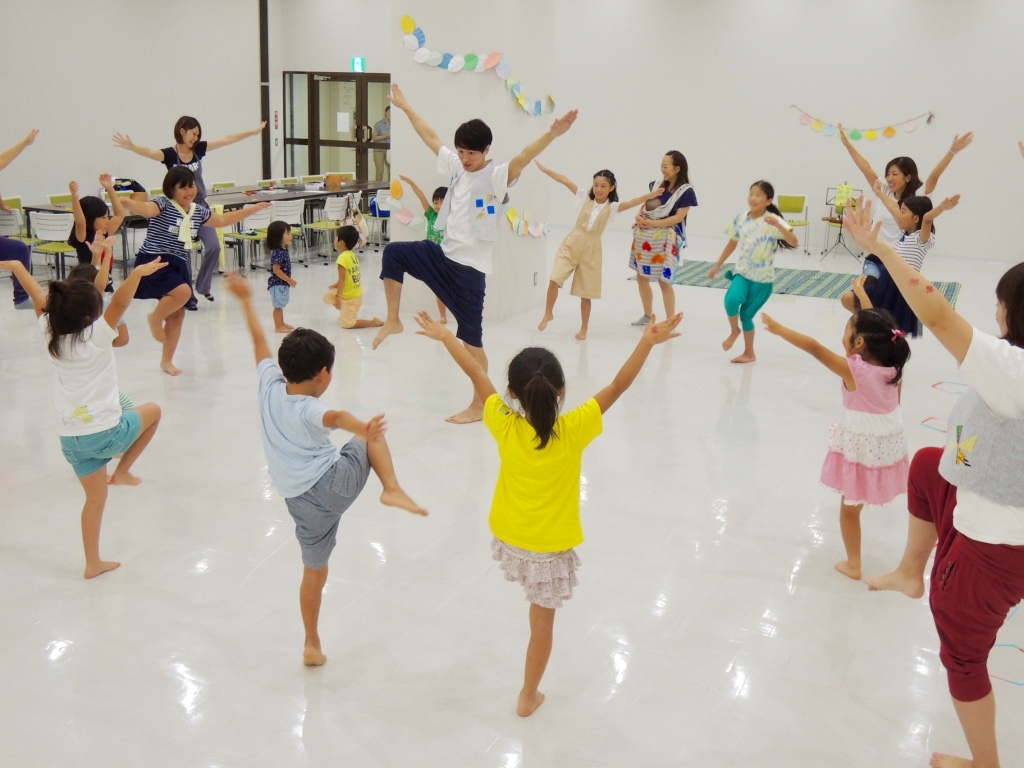 アートワークショップイメージ(今回の会場とは異なります)