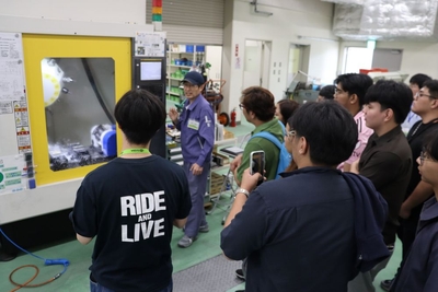サイエンスドリームラボ（工作センター）も見学しました