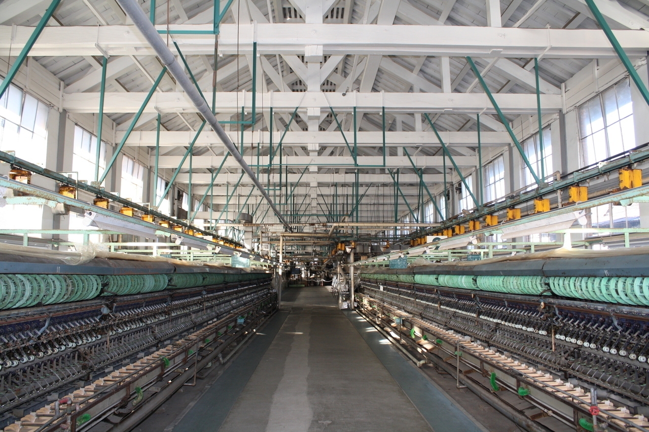 富岡製糸場の繰糸所内部 ※画像提供 富岡市