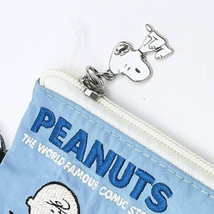 スヌーピーのパスポーチ