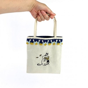 yCXwiFbsyVVcE5HjDh37.jpg?w=940&h=940