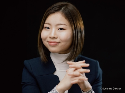 yGf8iNxbYP1oSWG9LgcI.jpg?w=940&h=940