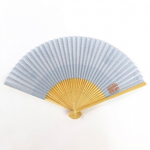 yH7IM8EkmX4I3Iho9FxZ.jpg?w=940&h=940