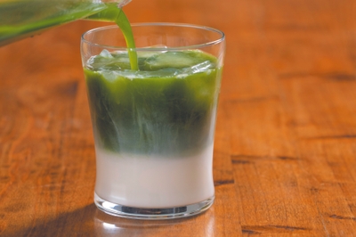 『翠翠ラテ』　ノンカフェインなので、お休み前のリラックスタイムにも安心してお楽しみいただけます。