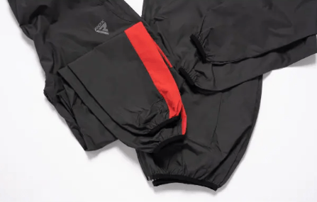 足首、手首、そして首元なで搾り調整が可能