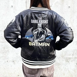 後ろ姿がかっこよすぎる、、、！バットマン、バックトゥザフューチャー大人気映画とスカジャンがコラボ