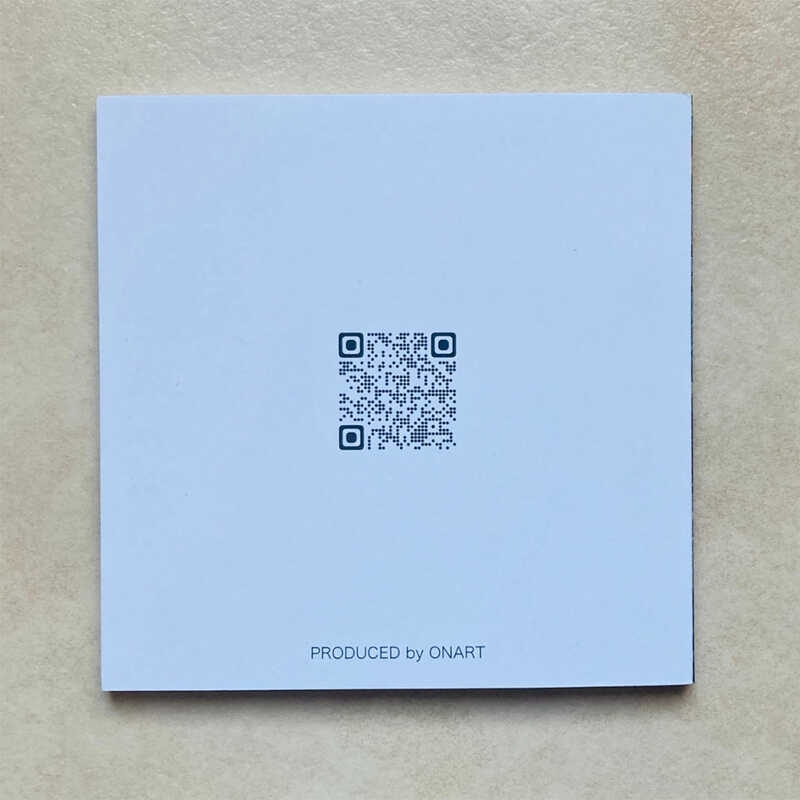 QRからアーティスト詳細情報を見ることが出来ます