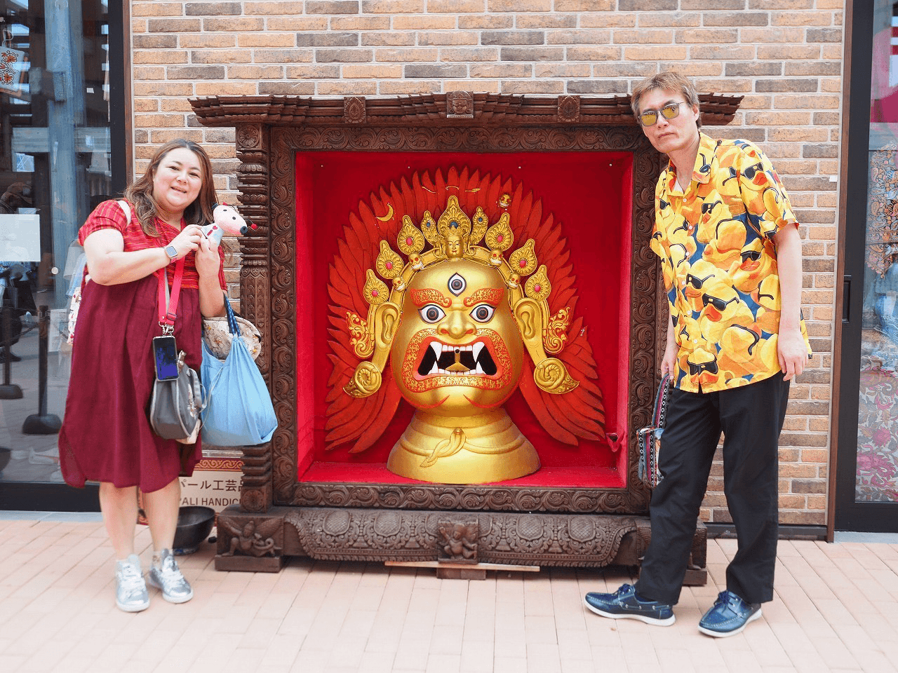 左からSIZUKU、GOD