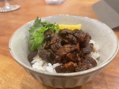 魯肉飯小