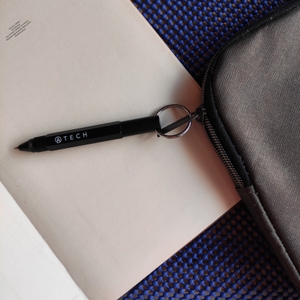 yT0C2ZGWQWljHKQAC48C.jpg?w=940&h=940