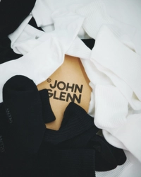 韓国発ソックスブランド「JOHN GLENN」日本初上陸 　“たった2色の靴下が持つ無限の可能性”