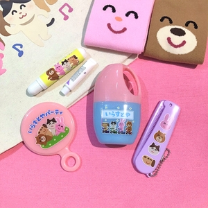 yUNTqiCJe9mY08fuv1f5.jpg?w=940&h=940