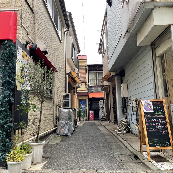 店舗へのアプローチ