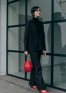 yVWUvGDChXMHyHqHfKTY.jpg?w=940&h=940