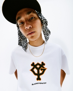 yVhalF8sz5TAbtLfVnVP.jpg?w=940&h=940