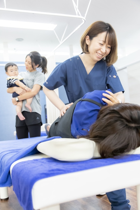 国家資格者による産後骨盤矯正も人気