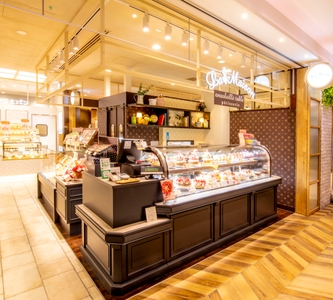 ybH8kusjiCVrdyJiqk48.jpg?w=940&h=940