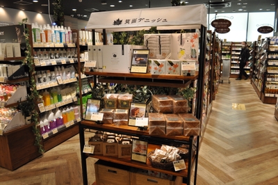 yczjuHkm128ZDqI3jJhY.jpg?w=940&h=940